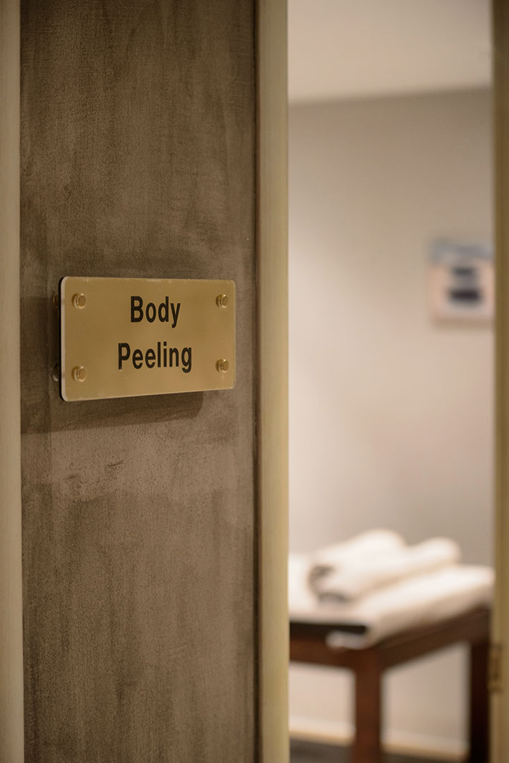 Είσοδος για τον χώρο μασάζ