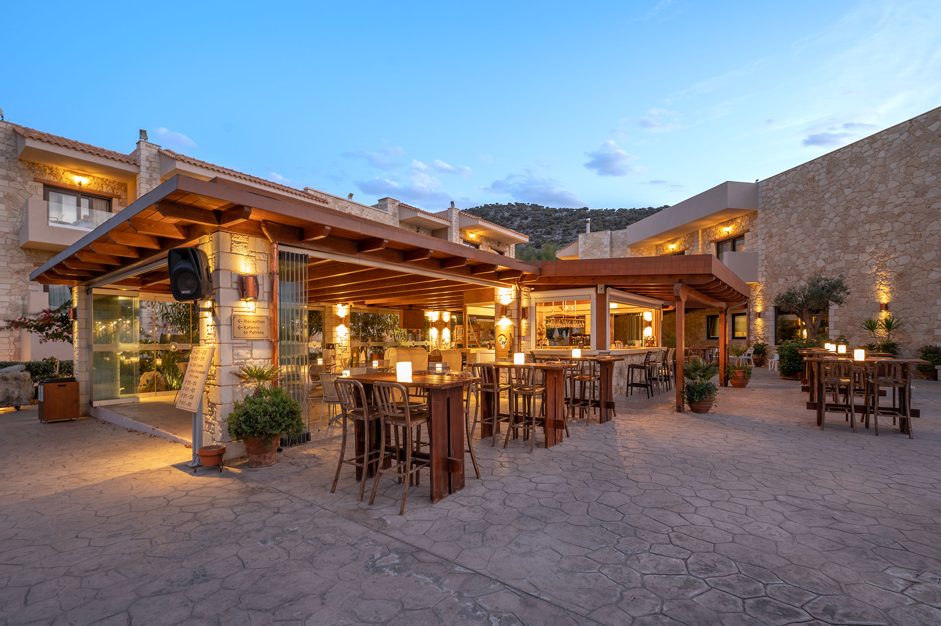 Cactus Royal Hotel Malia Pool Bar Eros 2