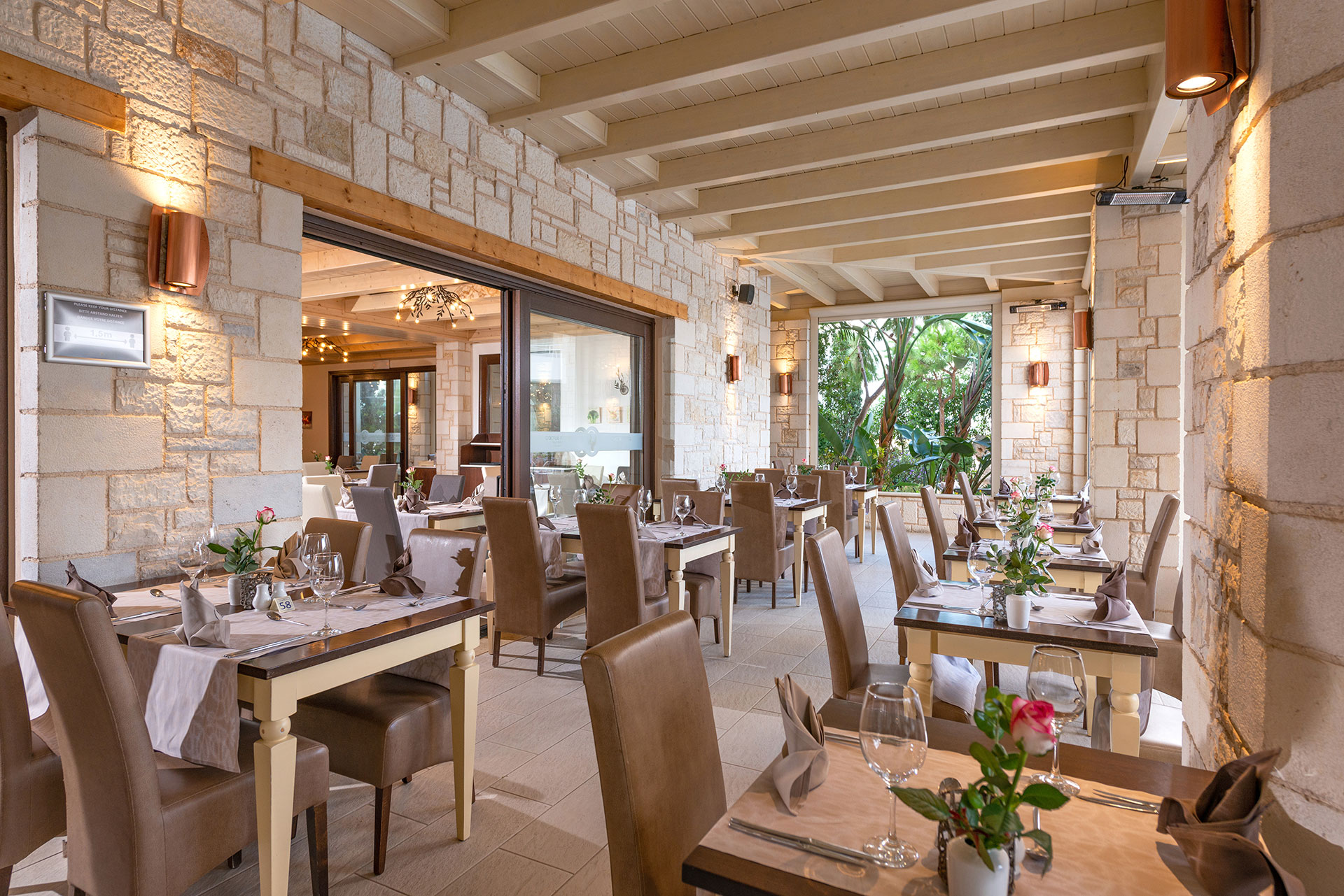 Εστιατόριο ξενοδοχείου 